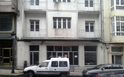 Local comercial 165 m2 con sótano de 150 m2